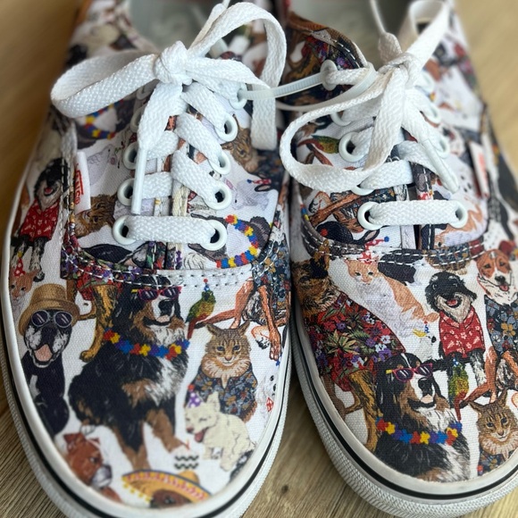 Vans x ASPCA  "Party Animal" sneakers sz 10w, 8.5men - Picture 2 of 4